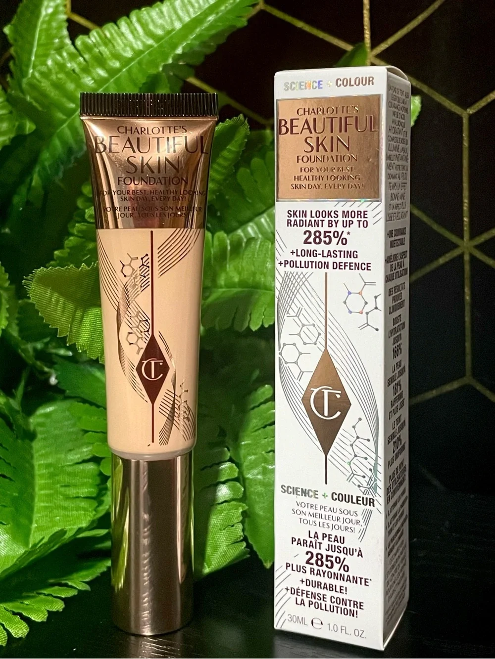 Charlotte Tilbury Beautiful Skin Foundation - Neutral 2 Cream
